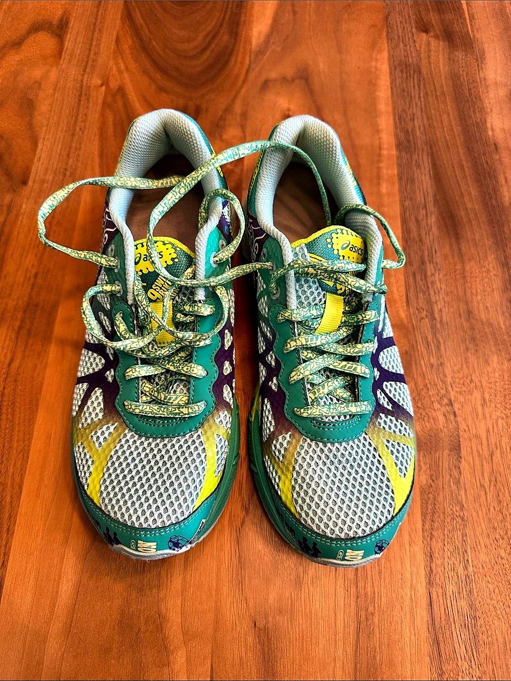 ASICS GEL-Noosa Tri 9 Women's Athletic Shoes US 4.5 kids size 6 women's